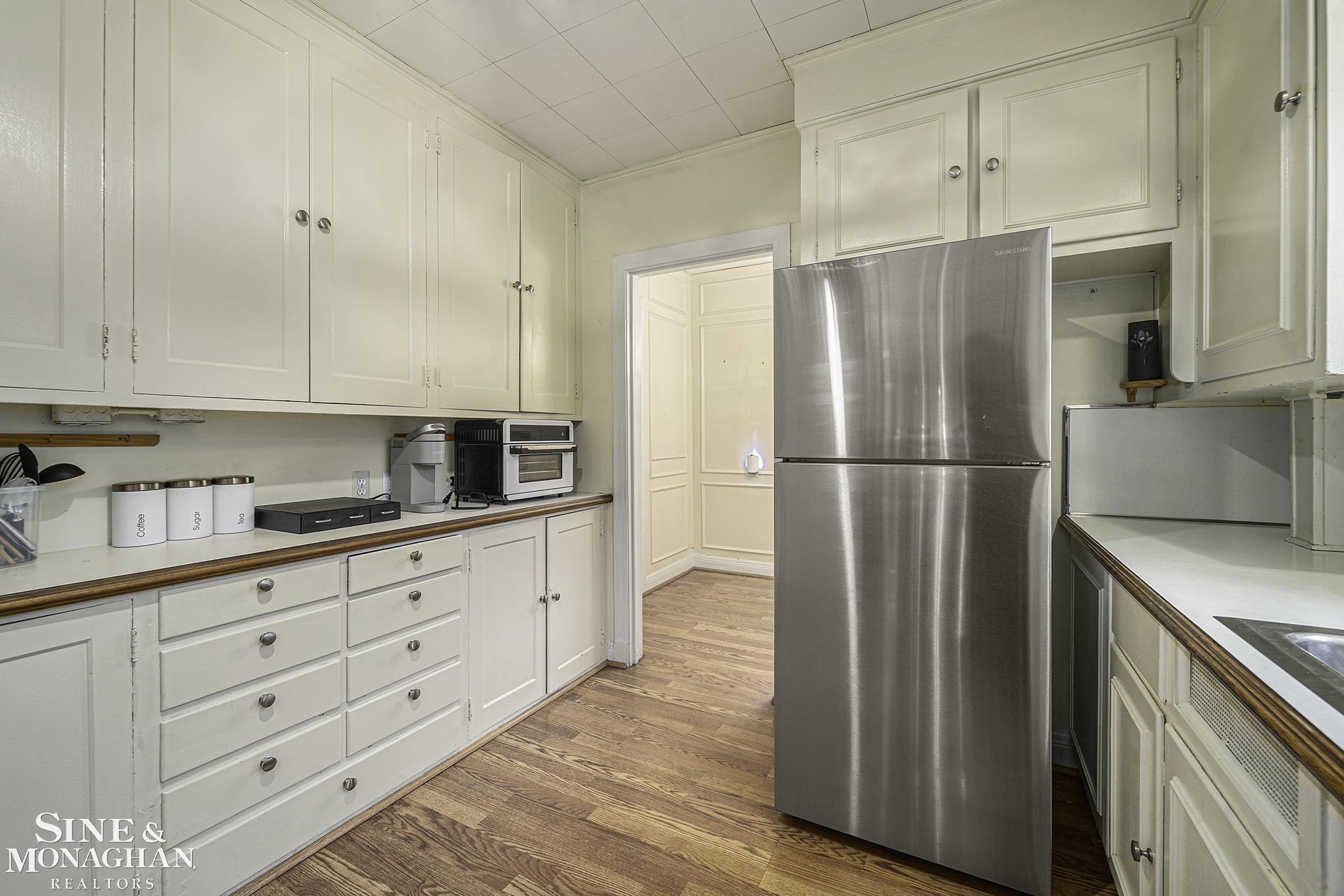 720 Trombley Road, Unit SECOND Grosse Pointe Park, MI 48230 - Photo 32 of 32