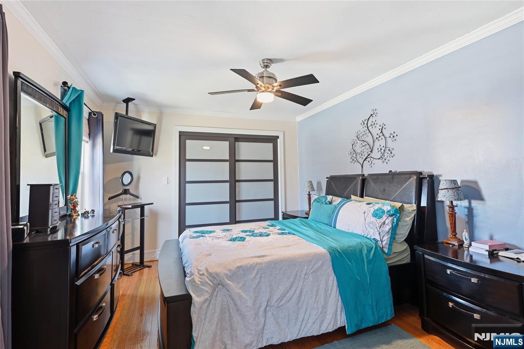 528 Wyndham Road Teaneck, NJ 07666 - Photo 27 of 37