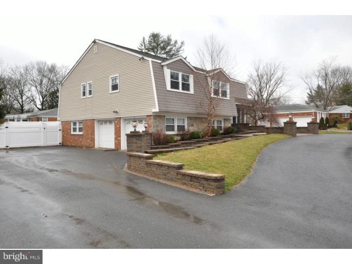 2705 Riverton Road Cinnaminson, NJ 08077 - Photo 2 of 20 Gallery Image 2