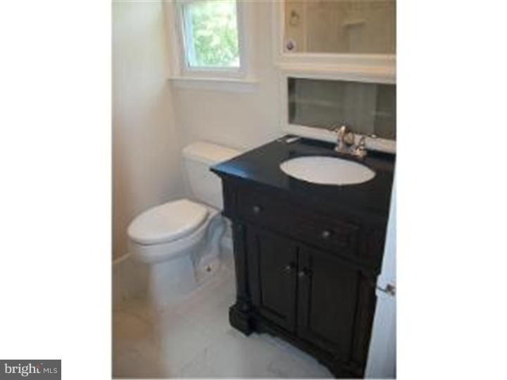 2705 Riverton Road Cinnaminson, NJ 08077 - Photo 16 of 20 Gallery Image 16