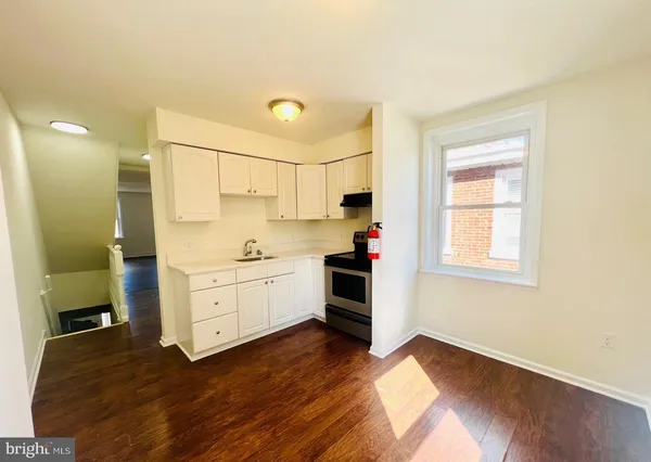 $1,900 | 336 Barclay Street, Unit B, Burlington, NJ 08016