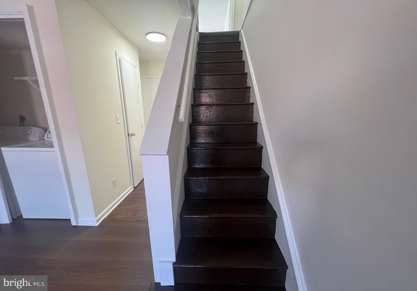 336 Barclay Street, Unit B Burlington, NJ 08016 - Photo 4 of 14