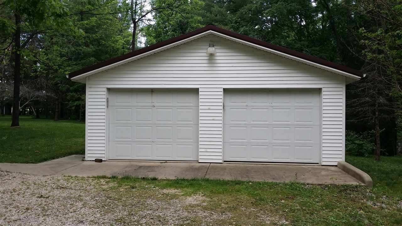 1816 Brown Station Road Bedford, IN 47421 - Photo 7 of 9 Gallery Image 7