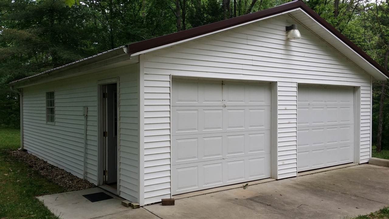 1816 Brown Station Road Bedford, IN 47421 - Photo 8 of 9 Gallery Image 8