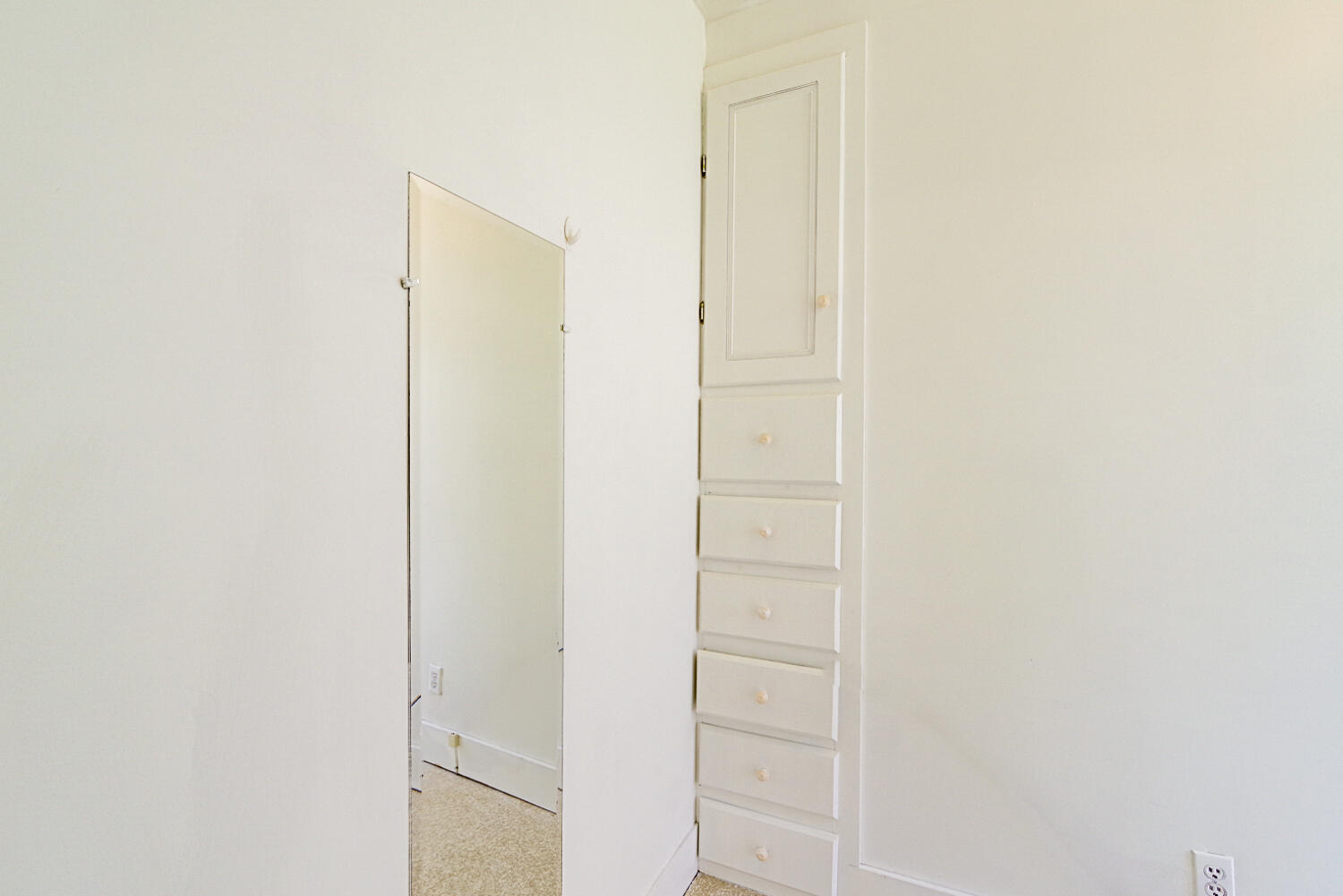 13 Edwards Street Waterville, ME 04901 - Photo 16 of 48 16