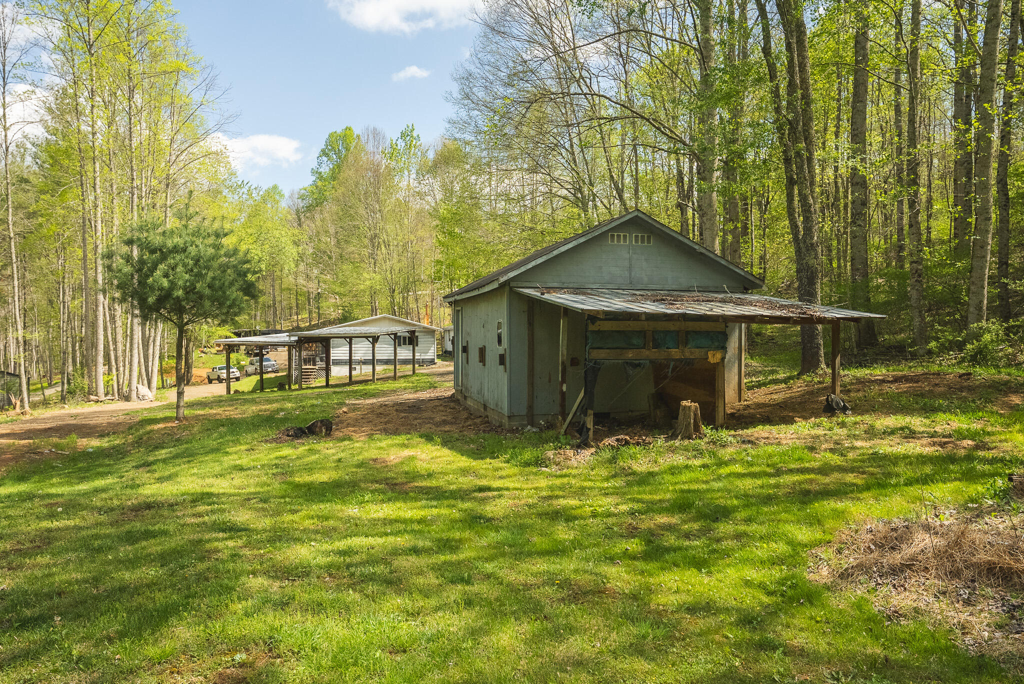 146 Duvall Road Willis, VA 24380 - Photo 18 of 62 DSC00809