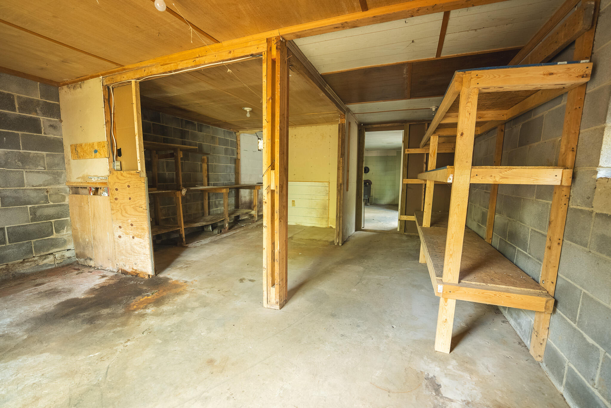 146 Duvall Road Willis, VA 24380 - Photo 53 of 62 DSC00859