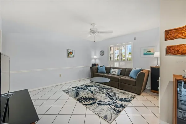 $7,000 | 614 Gladstone Lane, Holmes Beach, FL 34217