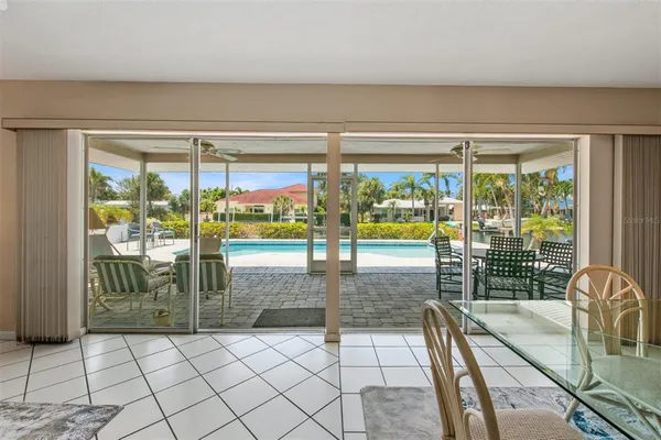 $7,000 | 614 Gladstone Lane, Holmes Beach, FL 34217
