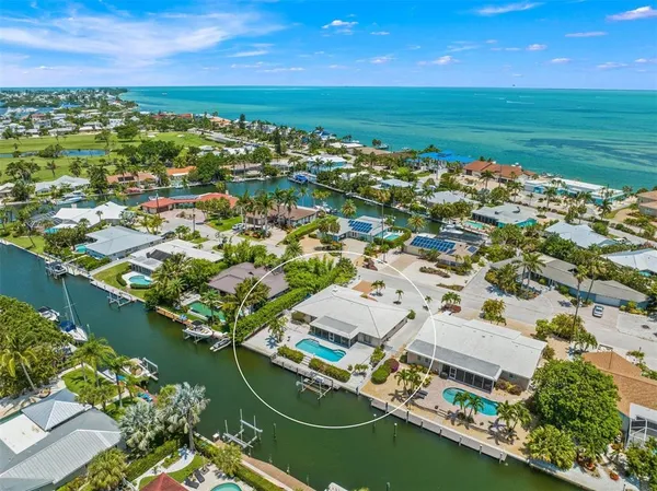 $7,000 | 614 Gladstone Lane, Holmes Beach, FL 34217