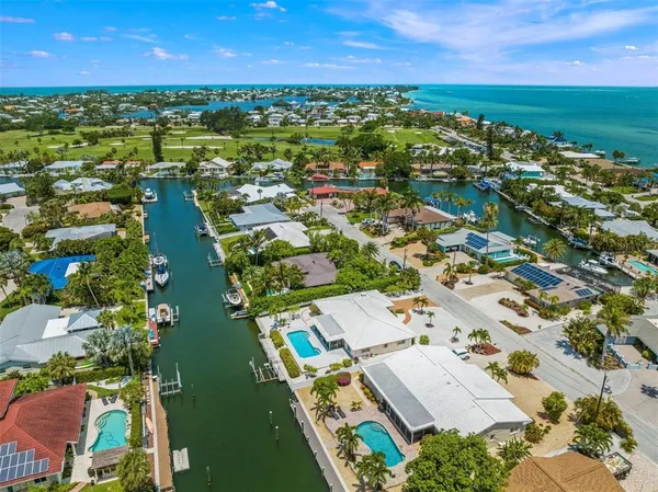 $7,000 | 614 Gladstone Lane, Holmes Beach, FL 34217