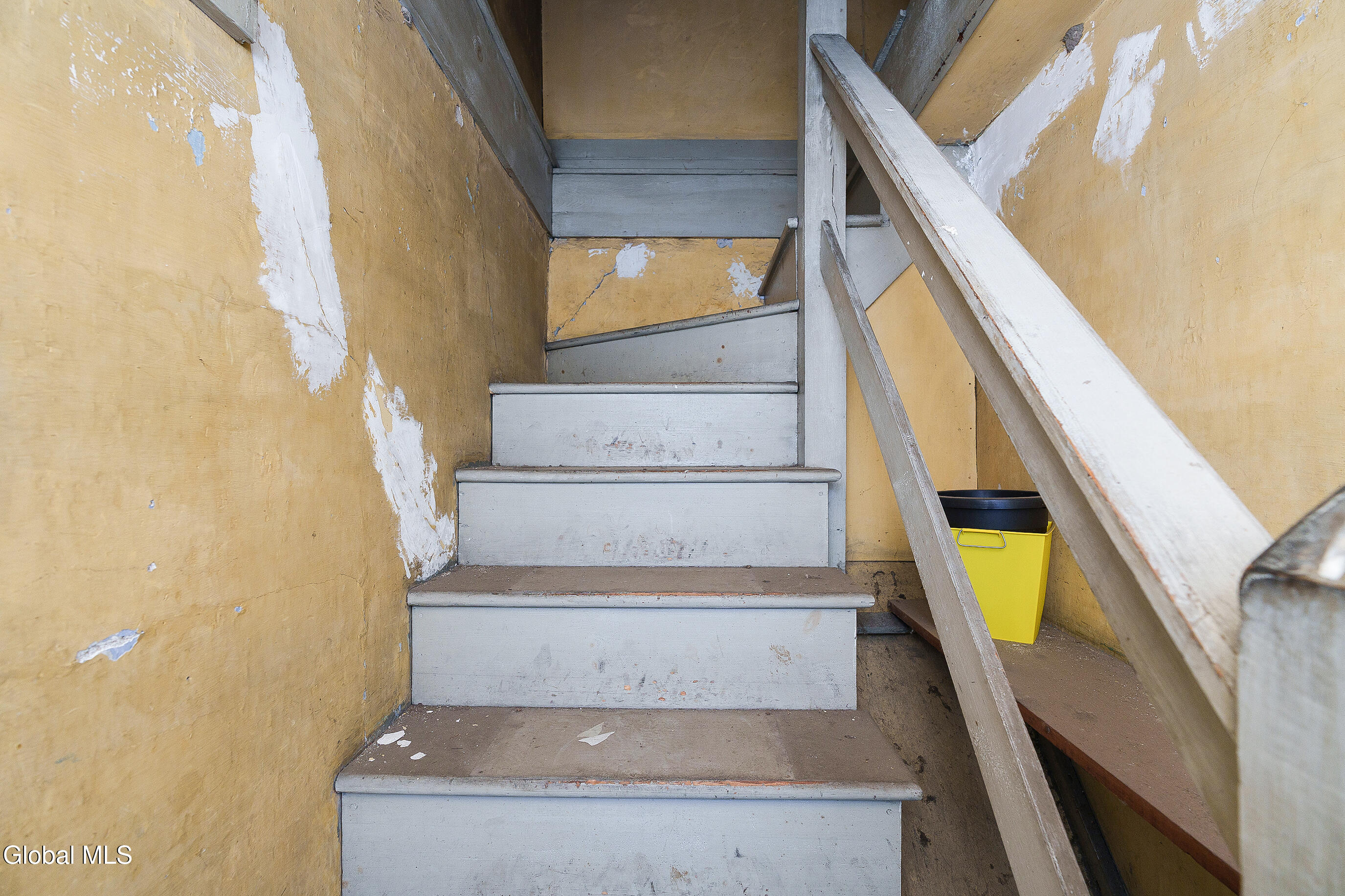 1021 3rd Street Rensselaer, NY 12144 - Photo 23 of 32 048-1021-3rd-St