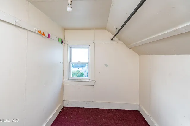 $134,900 | 1021 3rd Street, Rensselaer, NY 12144