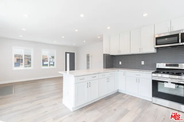 $5,500 | 3872 Bentley Avenue, Culver City, CA 90232