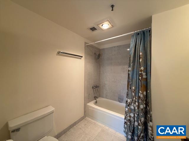 250 West Main Street, Unit 402 Charlottesville, VA 22902 - Photo 14 of 28