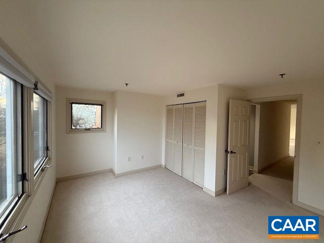 250 West Main Street, Unit 402 Charlottesville, VA 22902 - Photo 16 of 28