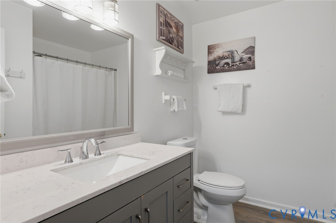 13521 Bailey Bridge Road Midlothian, VA 23112 - Photo 21 of 50 First Floor Hall Full Bathroom