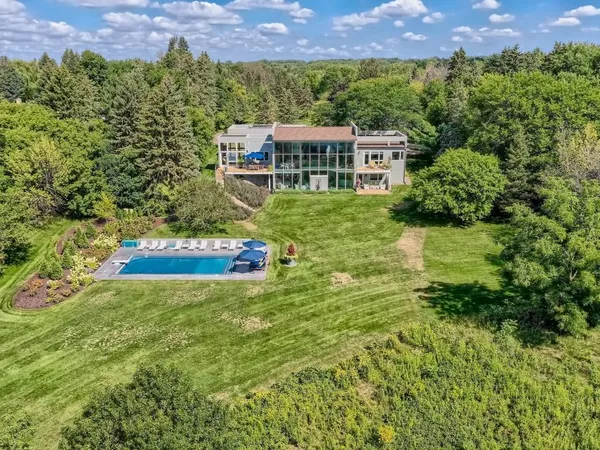 $3,250,000 | 2158 Charlton Road, Sunfish Lake, MN 55118