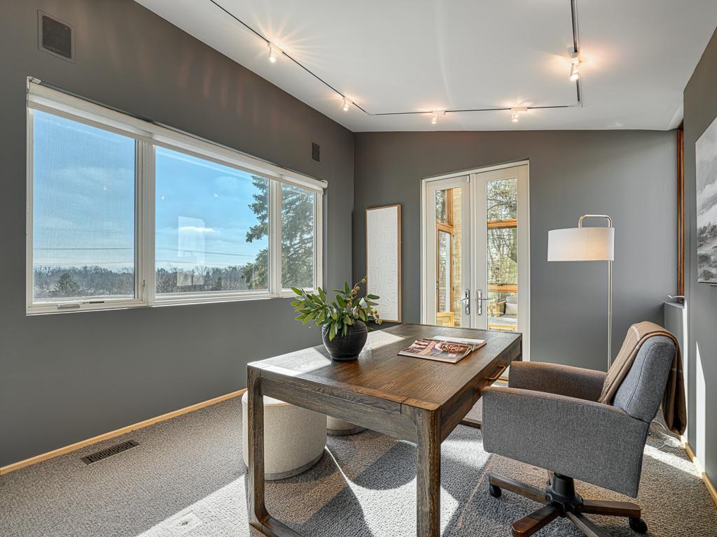 2158 Charlton Road Sunfish Lake, MN 55118 - Photo 23 of 53