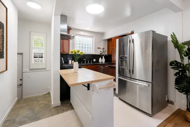 $2,768,000 | 1111 Laguna Avenue, Burlingame, CA 94010