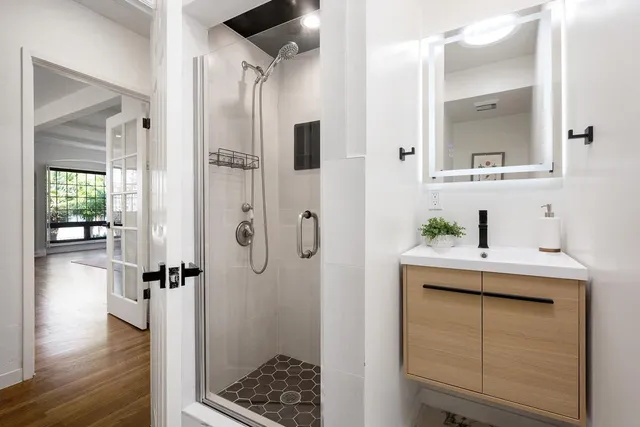 $2,768,000 | 1111 Laguna Avenue, Burlingame, CA 94010