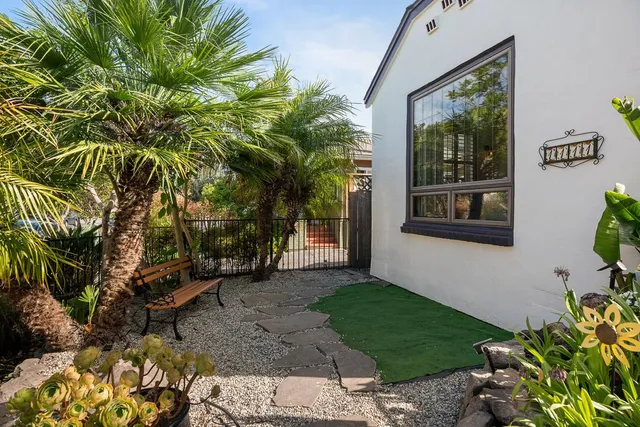 $2,768,000 | 1111 Laguna Avenue, Burlingame, CA 94010