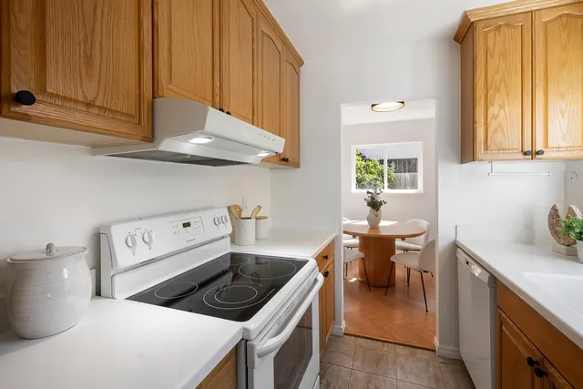 $2,768,000 | 1111 Laguna Avenue, Burlingame, CA 94010