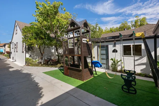 $2,768,000 | 1111 Laguna Avenue, Burlingame, CA 94010