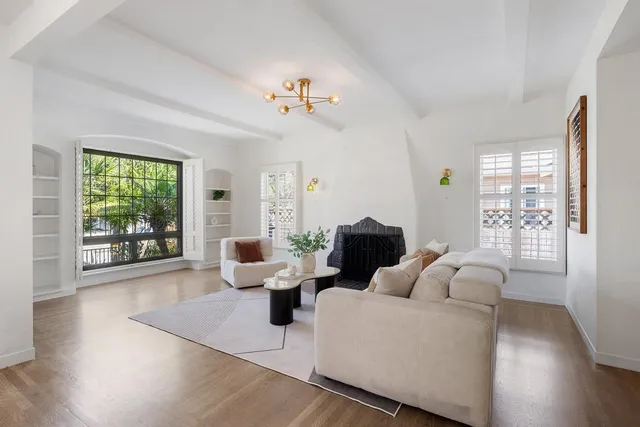 $2,768,000 | 1111 Laguna Avenue, Burlingame, CA 94010