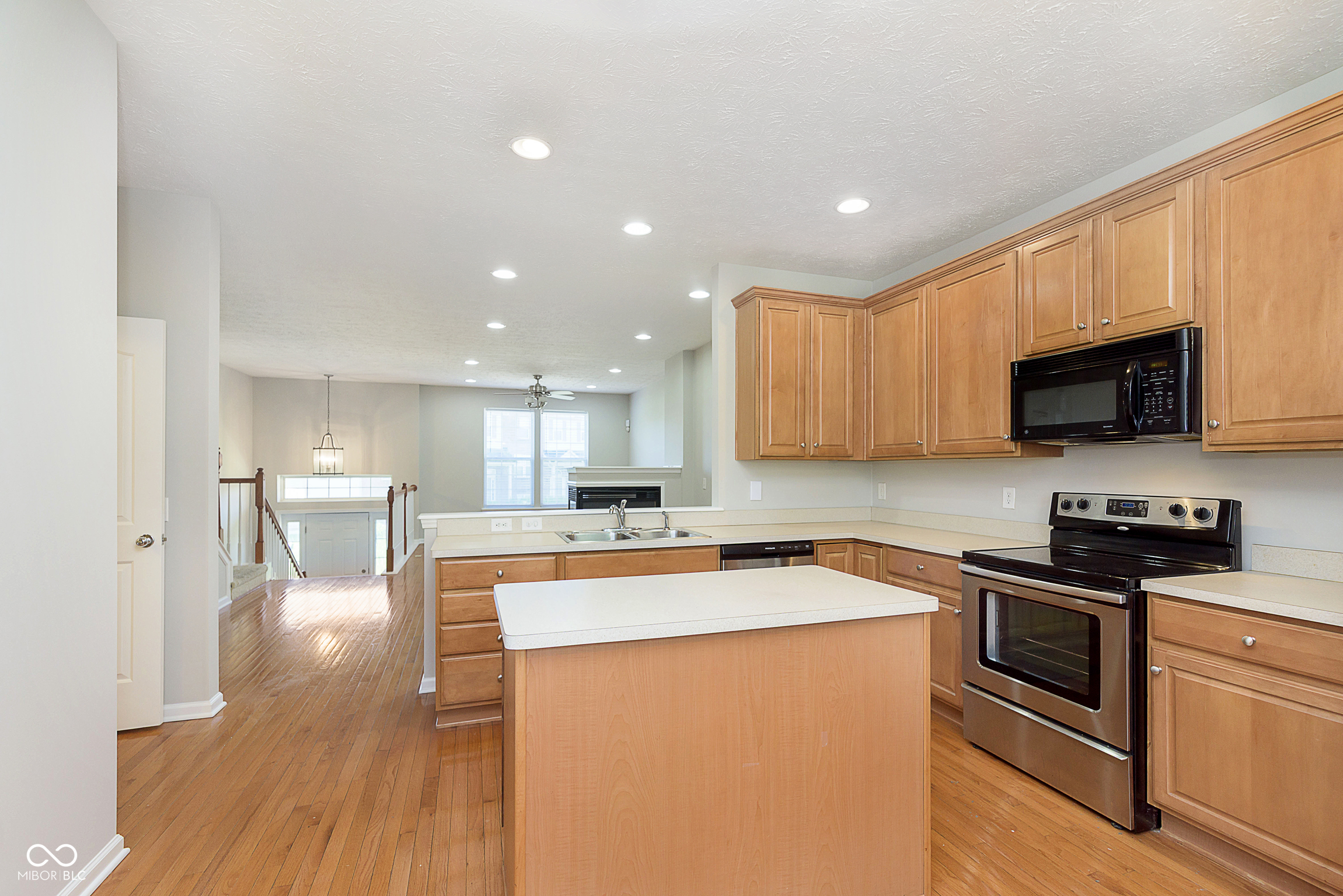 8333 Clayhurst Drive Indianapolis, IN 46278 - Photo 16 of 31