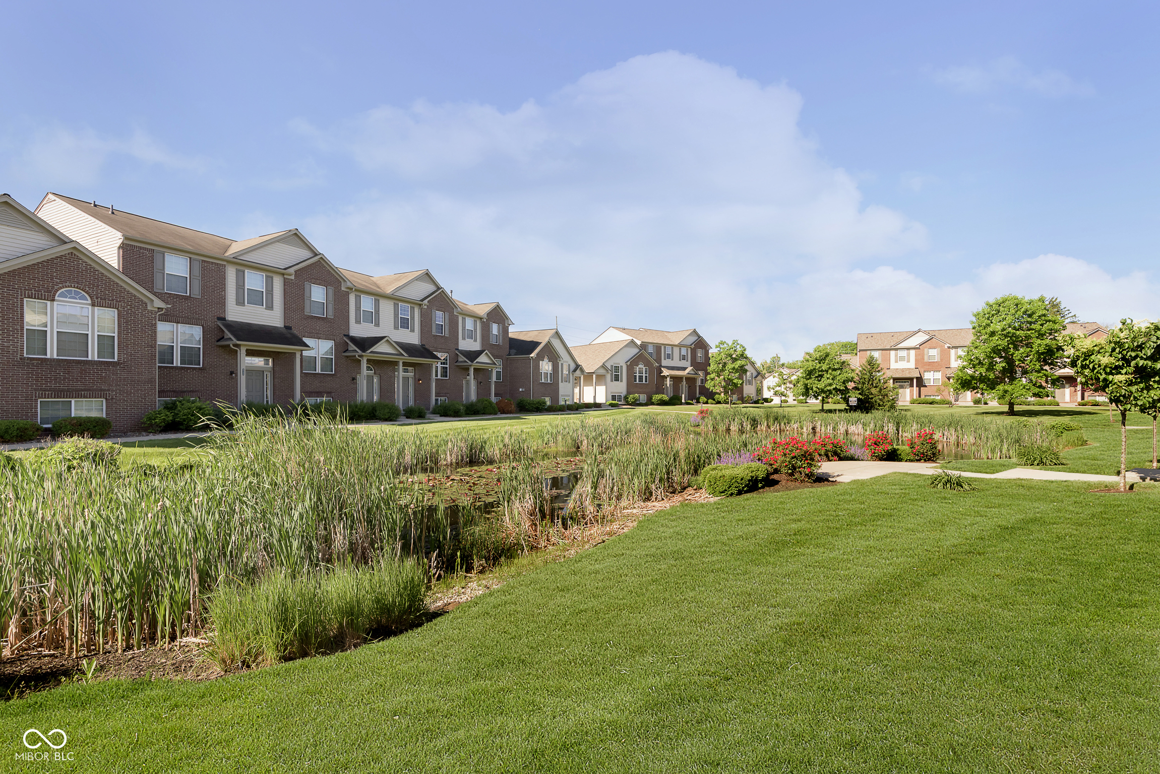 8333 Clayhurst Drive Indianapolis, IN 46278 - Photo 3 of 31