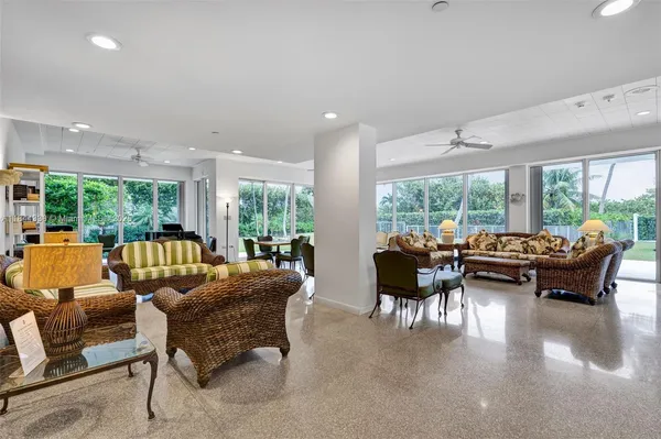$990,000 | 200 Ocean Ln Drive, Unit 503, Key Biscayne, FL 33149