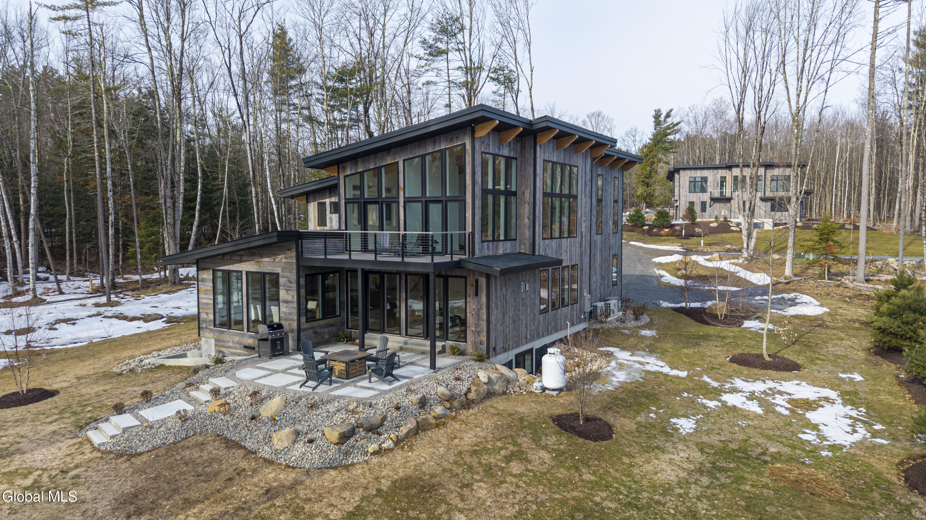 18 South Eagle Ridge Diamond Point, NY 12824 - Photo 3 of 60 01-ADK-1