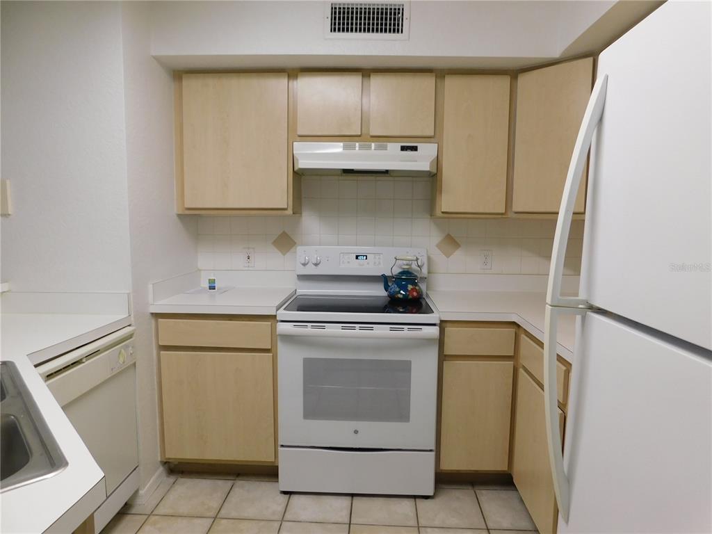 829 Camargo Way, Unit 112 Altamonte Springs, FL 32714 - Photo 3 of 21