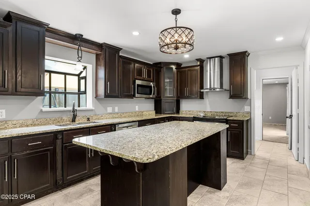 $375,000 | 2745 Ravenwood Court, Lynn Haven, FL 32444