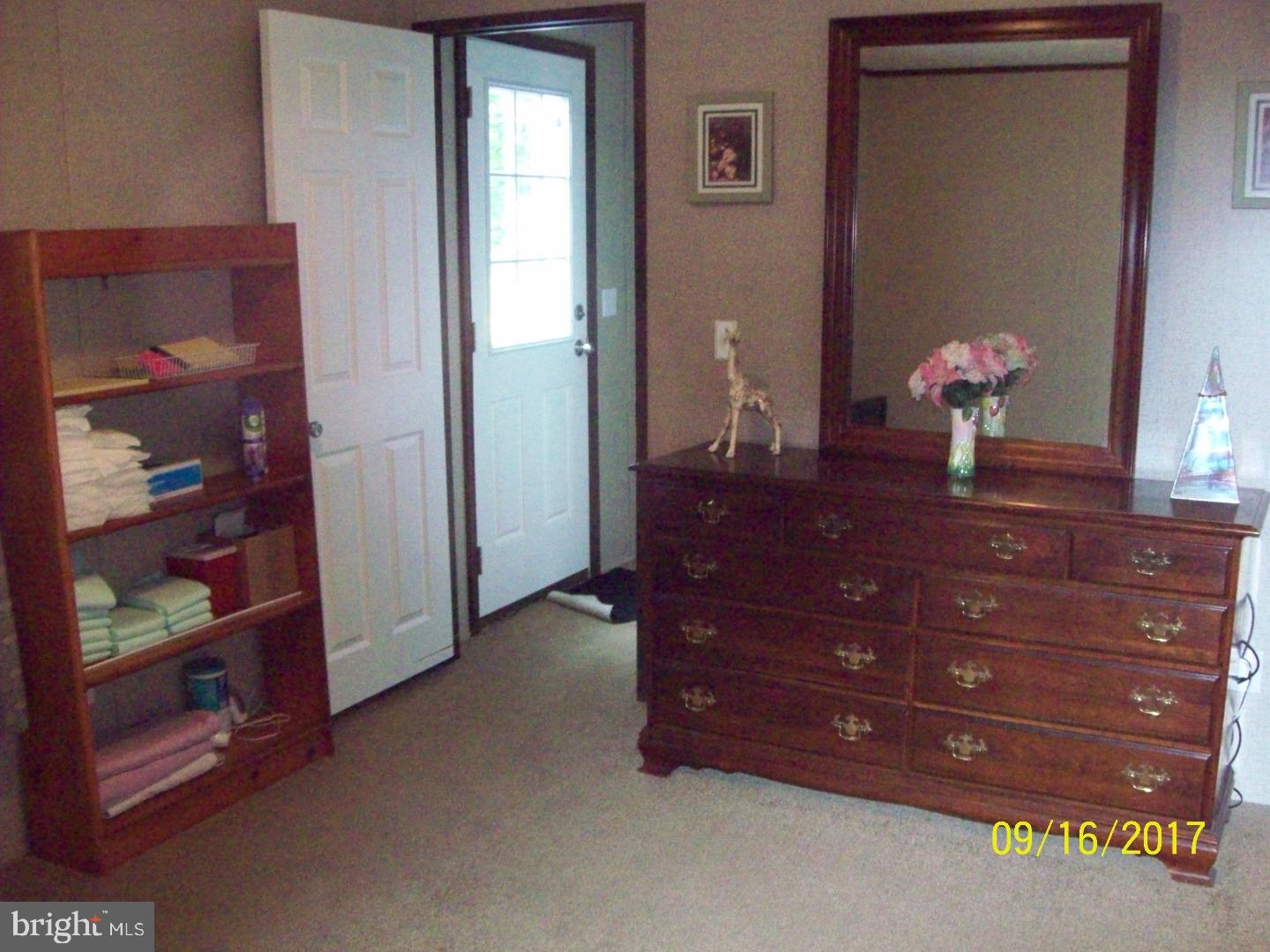 842 Latshaw Road Spring City, PA 19475 - Photo 10 of 13 Gallery Image 10