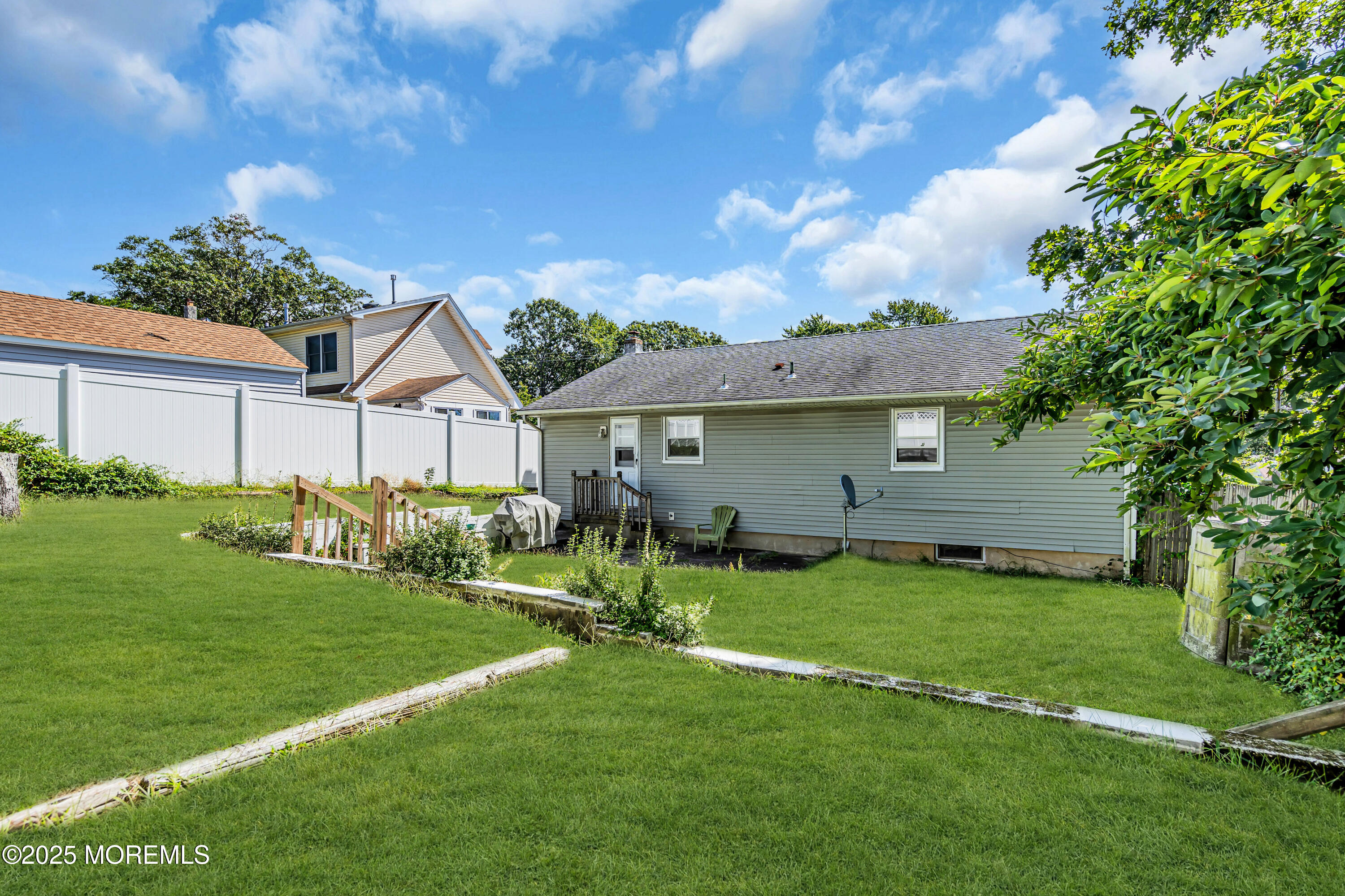 531 Oak Terrace Point Pleasant, NJ 08742 - Photo 20 of 25 025_dsc03608-1_231