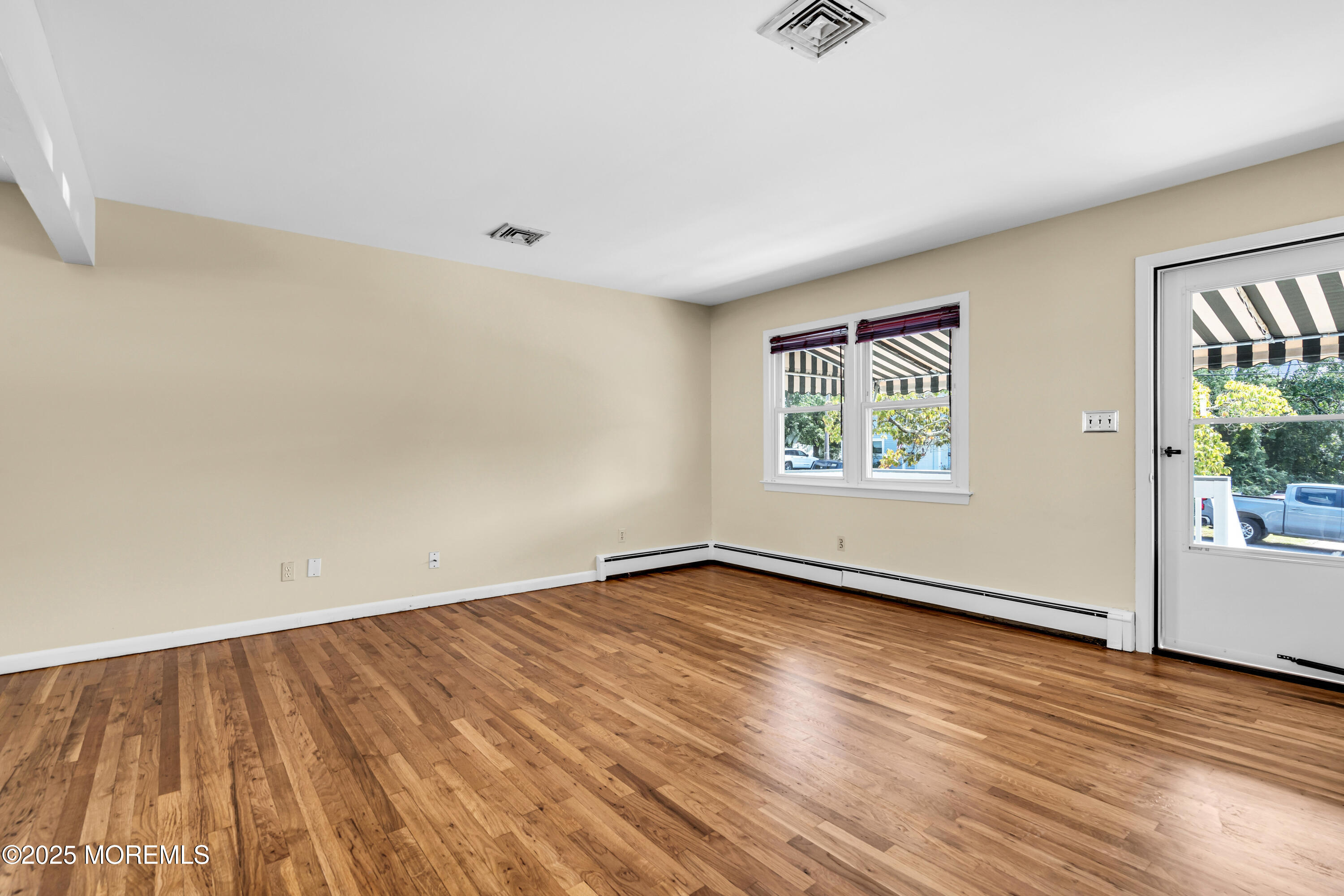 531 Oak Terrace Point Pleasant, NJ 08742 - Photo 4 of 25 015_dsc03563_650