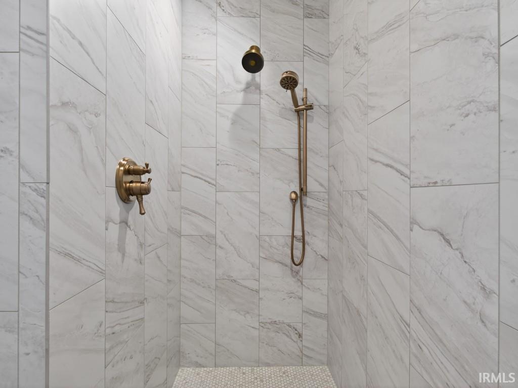 3985 East Burd Road Columbia City, IN 46725 - Photo 21 of 36