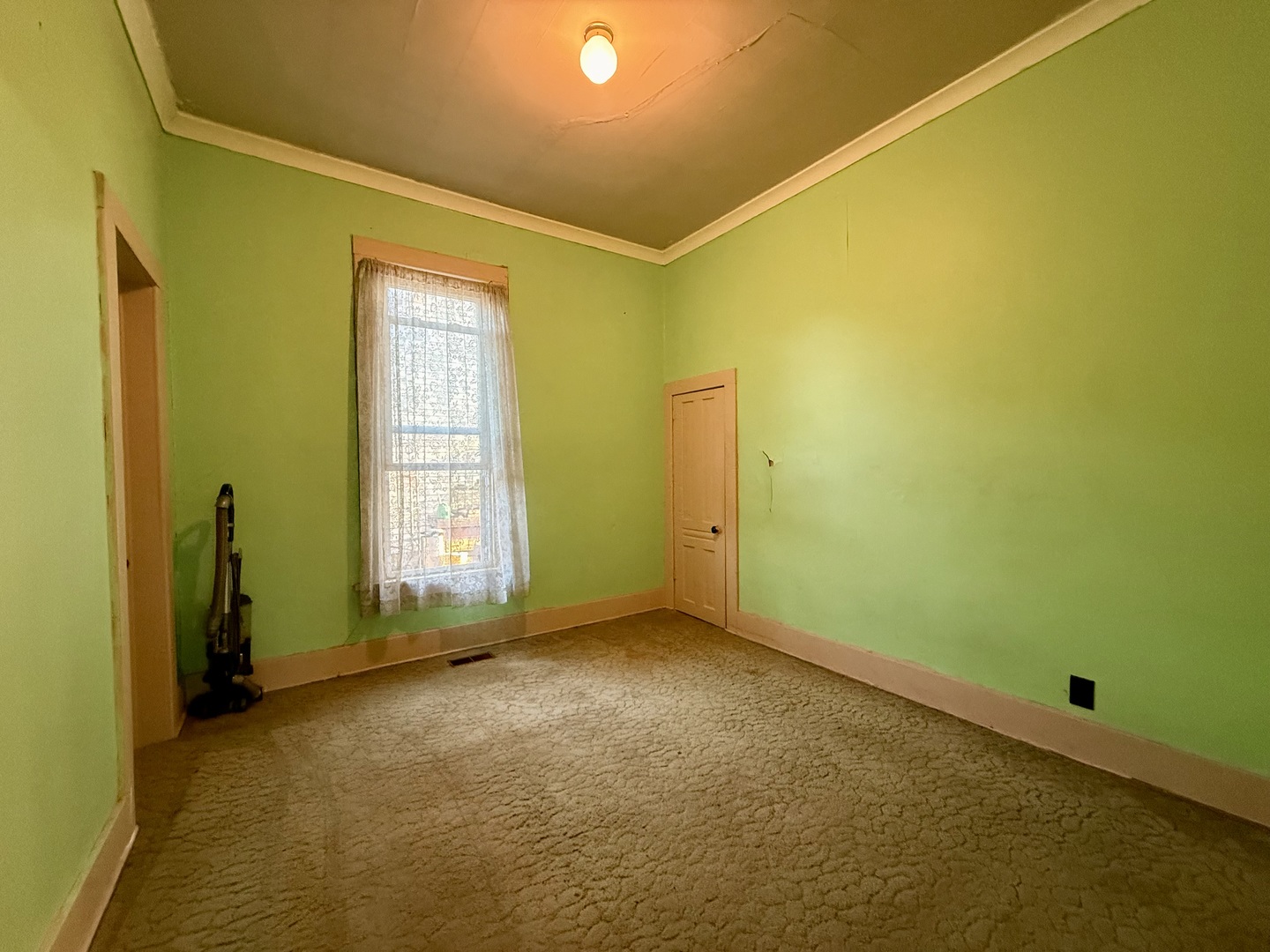 314 South Quincy Street Clinton, IL 61727 - Photo 6 of 14