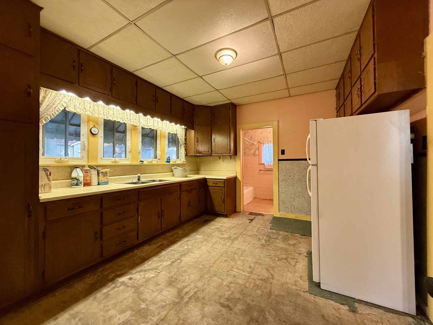 314 South Quincy Street Clinton, IL 61727 - Photo 7 of 14