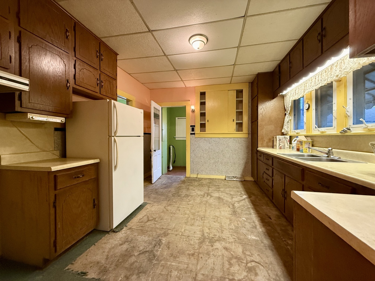 314 South Quincy Street Clinton, IL 61727 - Photo 8 of 14