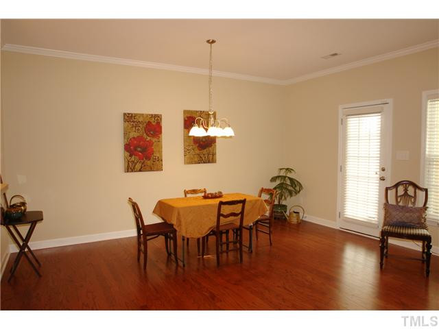 7237 Ladbrooke Street Raleigh, NC 27617 - Photo 5 of 23 Photo 5