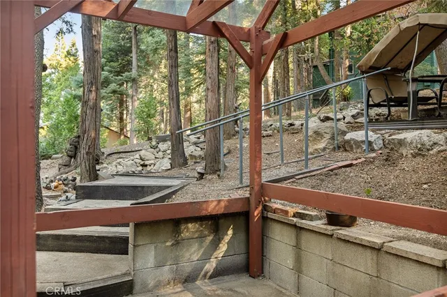 a view of outside house