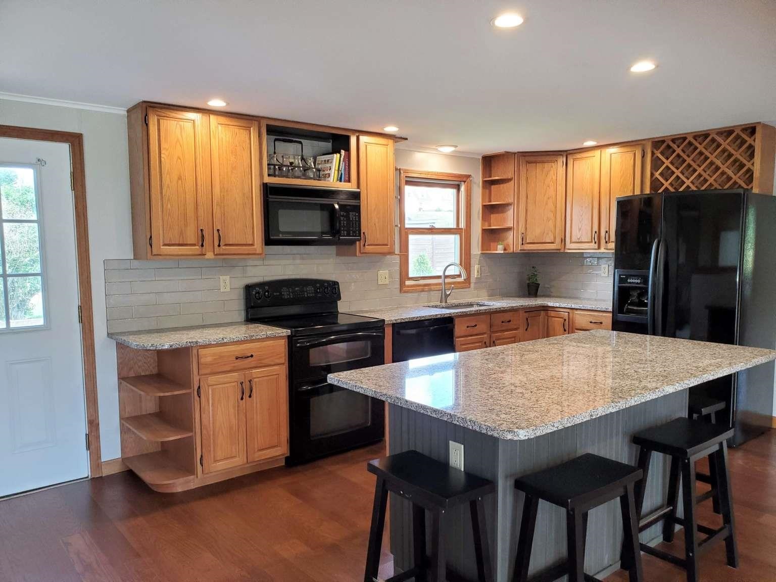 120 Cheney Road Barre Town, VT 05641 - Photo 6 of 20