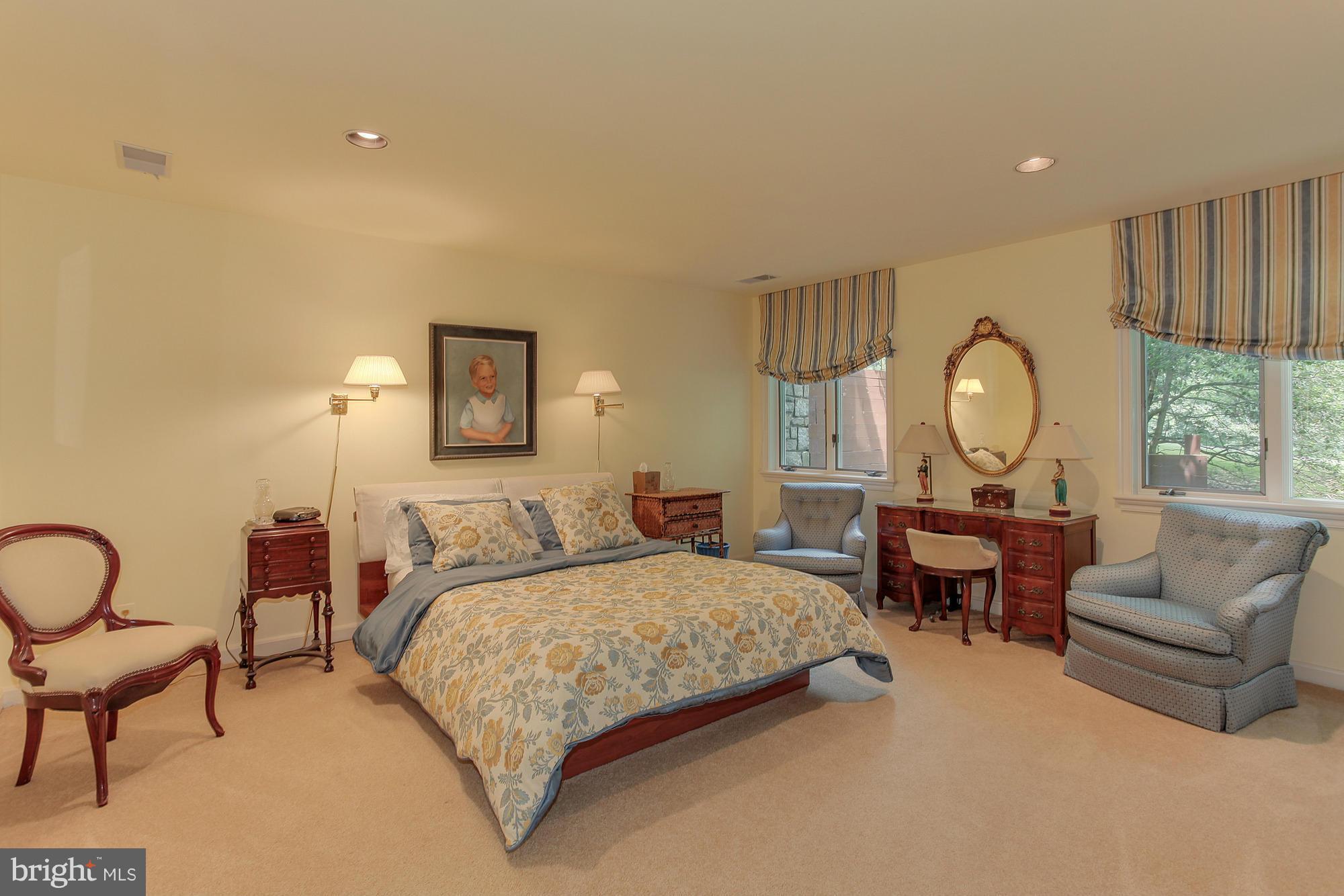 488 River Bend Road Great Falls, VA 22066 - Photo 17 of 29 Bedroom