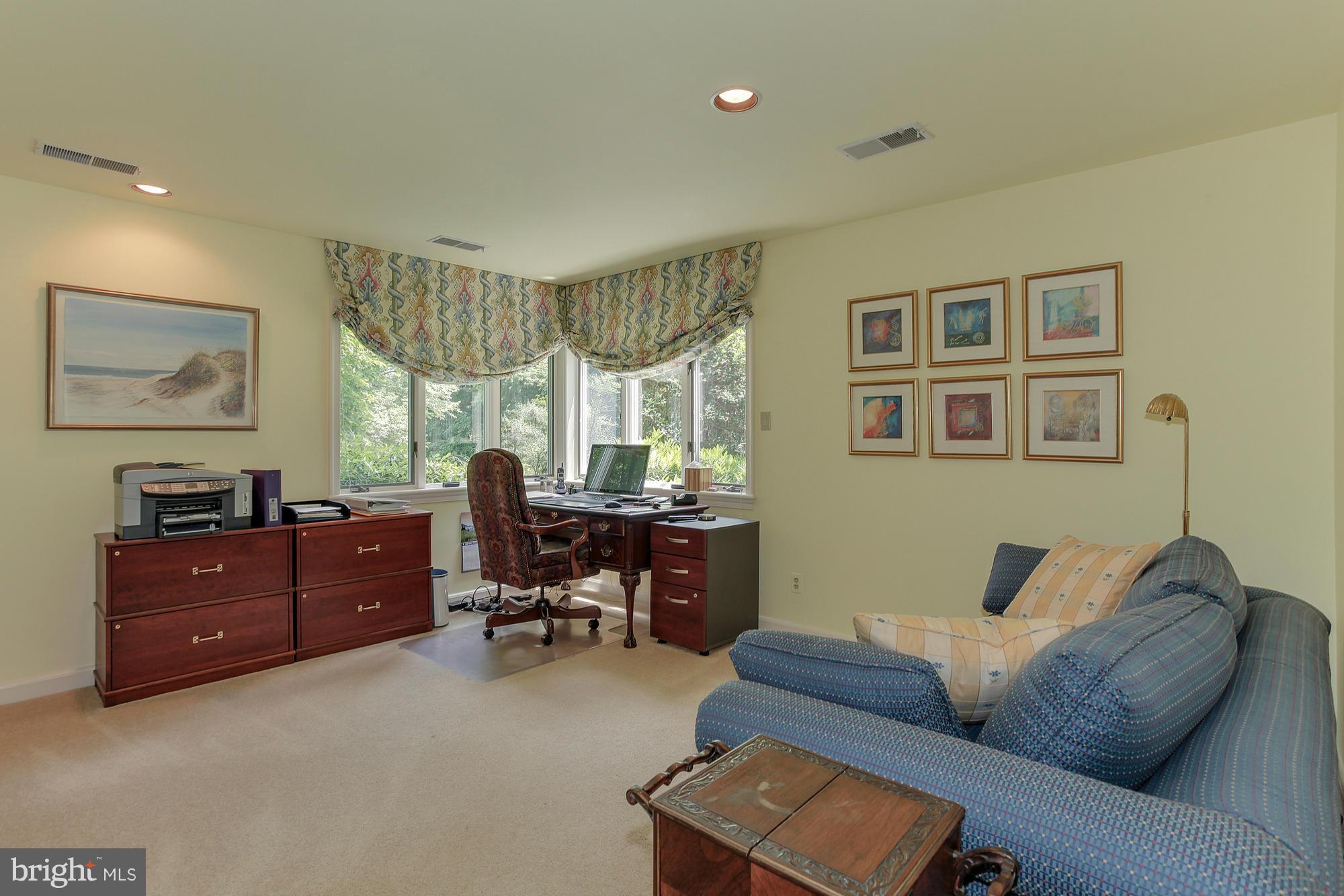 488 River Bend Road Great Falls, VA 22066 - Photo 18 of 29 Bedroom