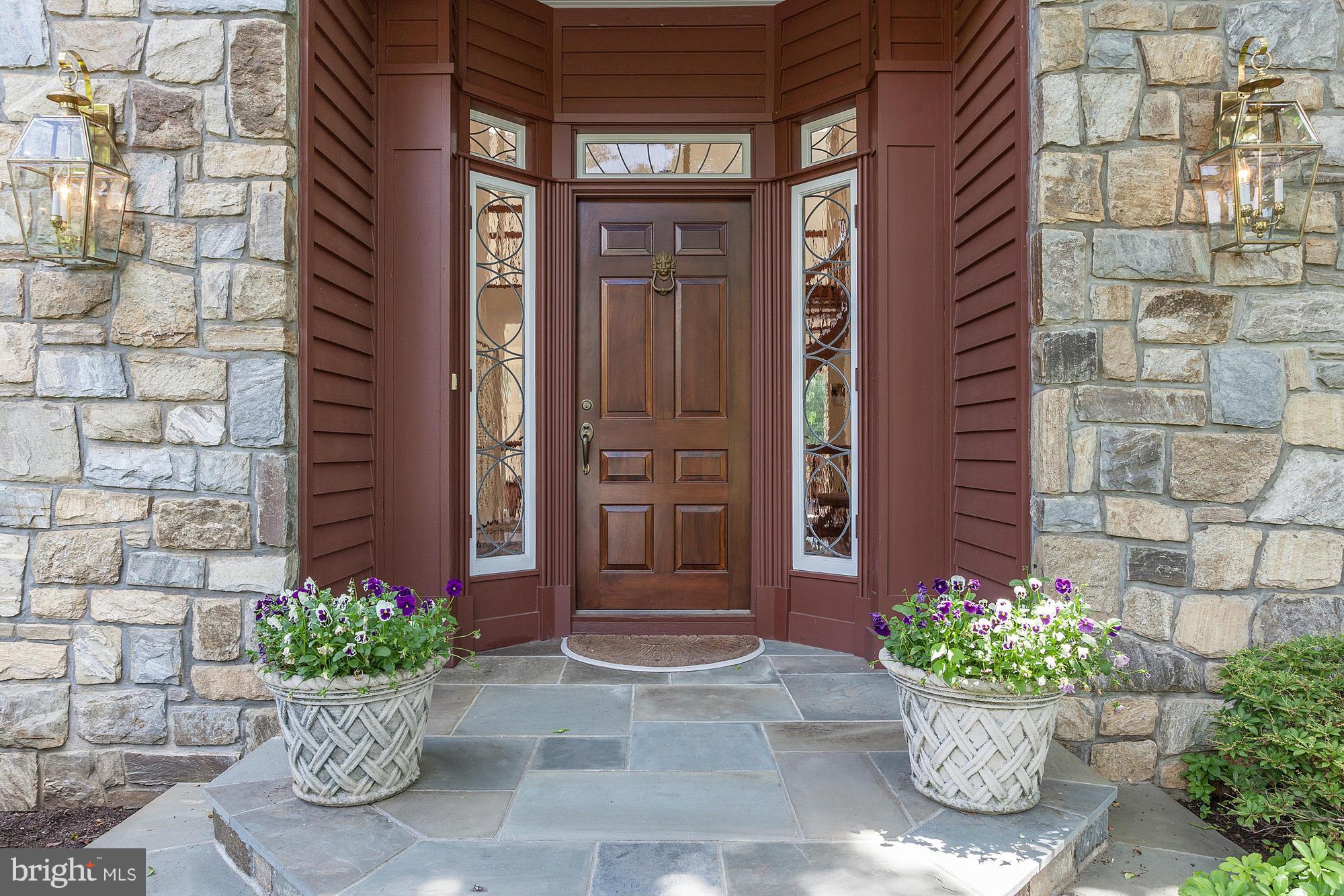 488 River Bend Road Great Falls, VA 22066 - Photo 3 of 29 Exterior (Front)