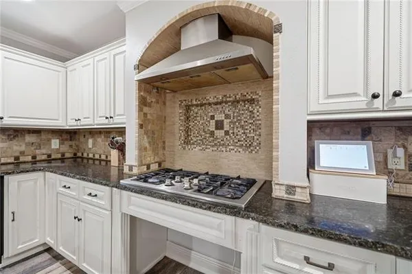 $305,000 | 127 Swenson Street, Mandeville, LA 70448