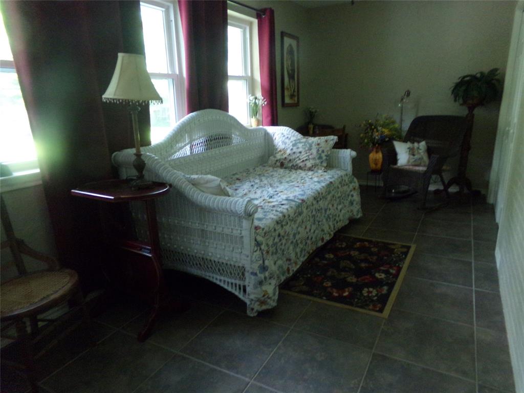 5110 Wedgefield Road Granbury, TX 76049 - Photo 19 of 23 Image quality insufficient for description